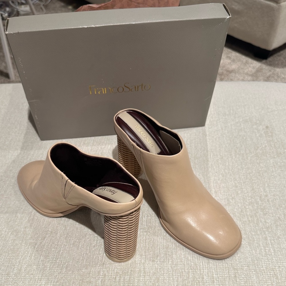 FRANCO SARTO size 8 Women's Beige Cindy Mule NEW